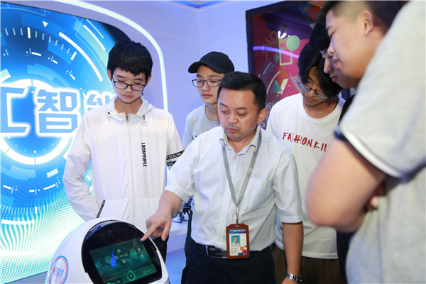 2019年智能行業(yè)的前景好么？
