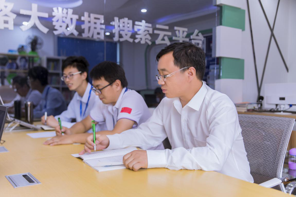 <a href=http://njxh.cn target=_blank class=infotextkey>專業(yè)</a>榜樣 | 砥礪前行 時代風向！
