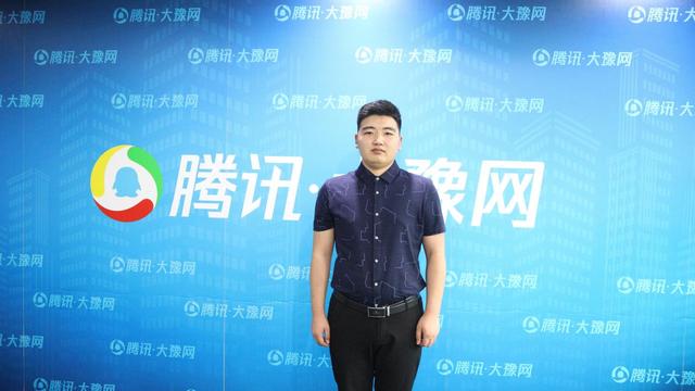 新華電腦學(xué)校青年學(xué)子就是這個(gè)樣兒！