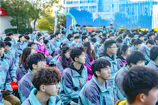 知行合一，榜樣力量 —南京新華2021年度學(xué)生工作總結(jié)暨表彰大會圓滿落幕！